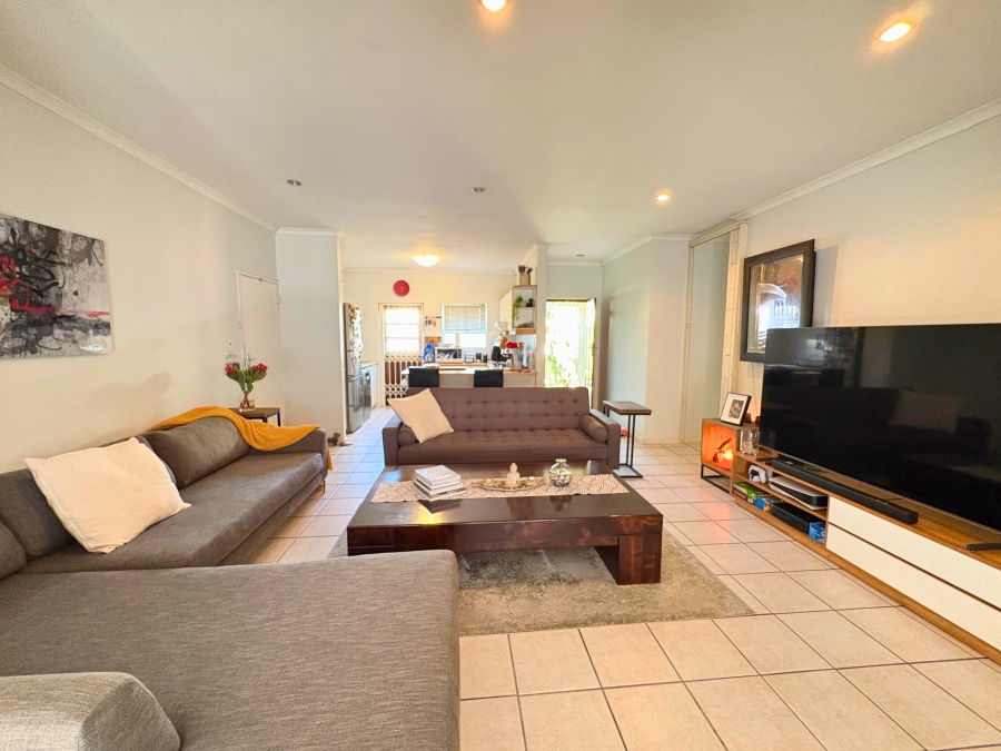To Let 3 Bedroom Property for Rent in Sonstraal Heights Western Cape
